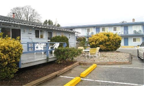 Beach Grove Motel Tsawwassen Bagian luar foto